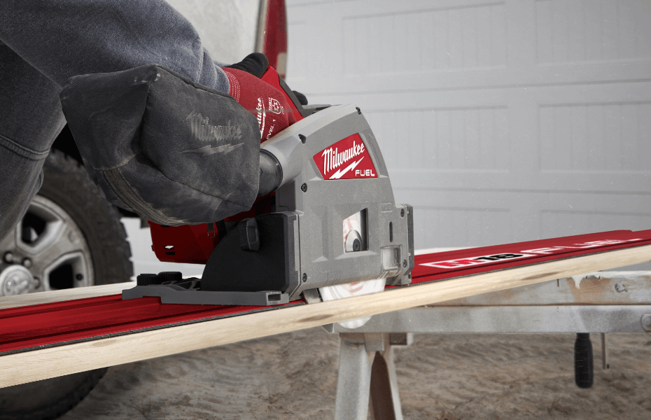 Milwaukee cordless track discount saw